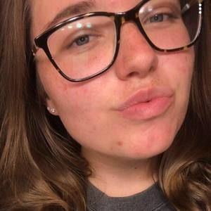 Meet your Posher, Molly